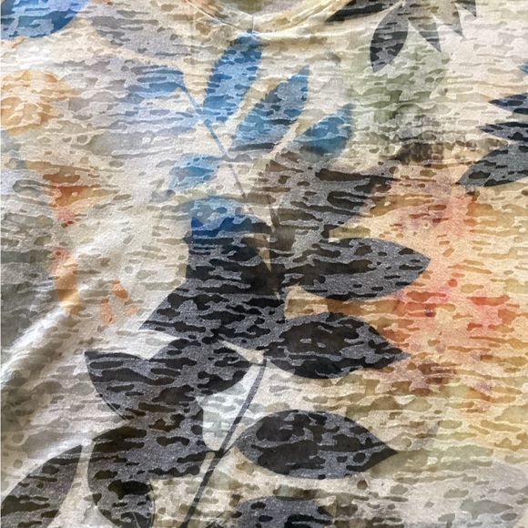 Coldwater Creek top - Picture 6 of 8